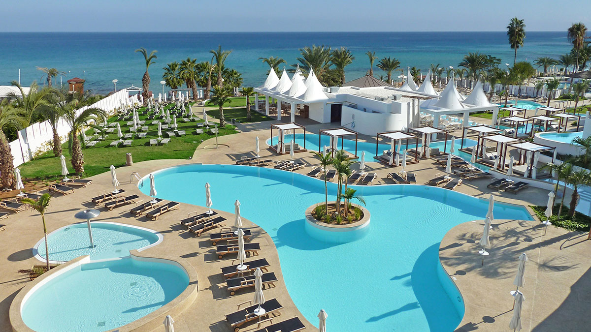 Sunrise Pearl Hotel &  Spa 